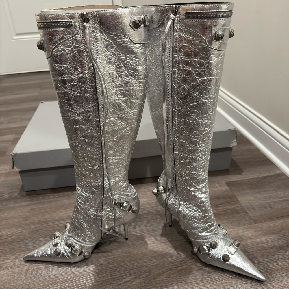 Balenciaga Cagole 90mm Metallic Arena Silver Heeled Tall Boots - Picture 6 of 16